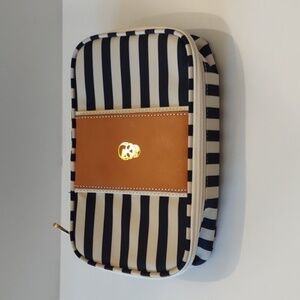 Boulevard Megan Nylon Leather Cosmetic Bag with Personalized Gold Skull